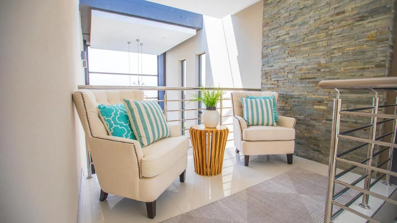 C' La Vie Luxury Accommodation Melkbosstrand Bed & Breakfast