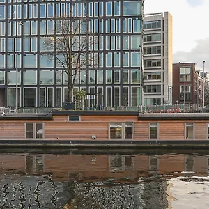 Bed & Breakfast Houseboat Next To Amstel