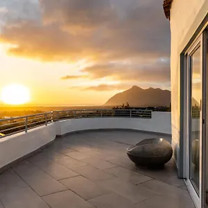 Gasthof Capri Sands Luxury