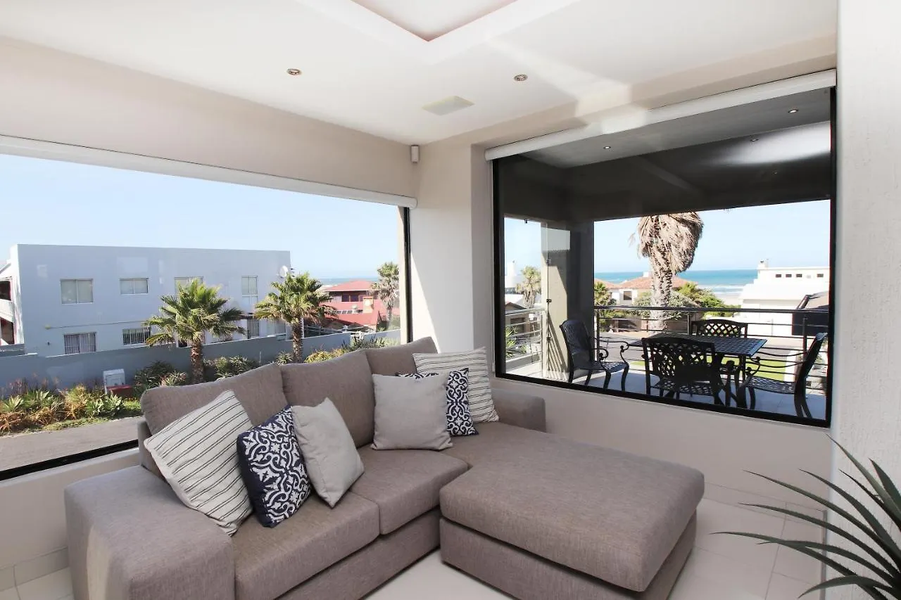 C' La Vie Luxury Accommodation Melkbosstrand 4*,  South Africa